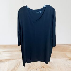 WOMENS PLUS SIZE BLACK TOP